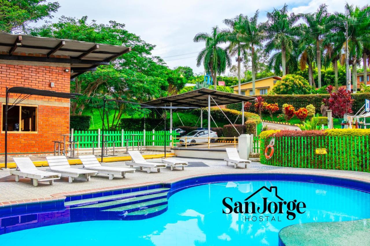 Hostal San Jorge Cerritos ภายนอก รูปภาพ