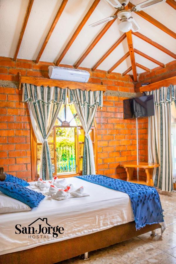 Hostal San Jorge Cerritos ภายนอก รูปภาพ