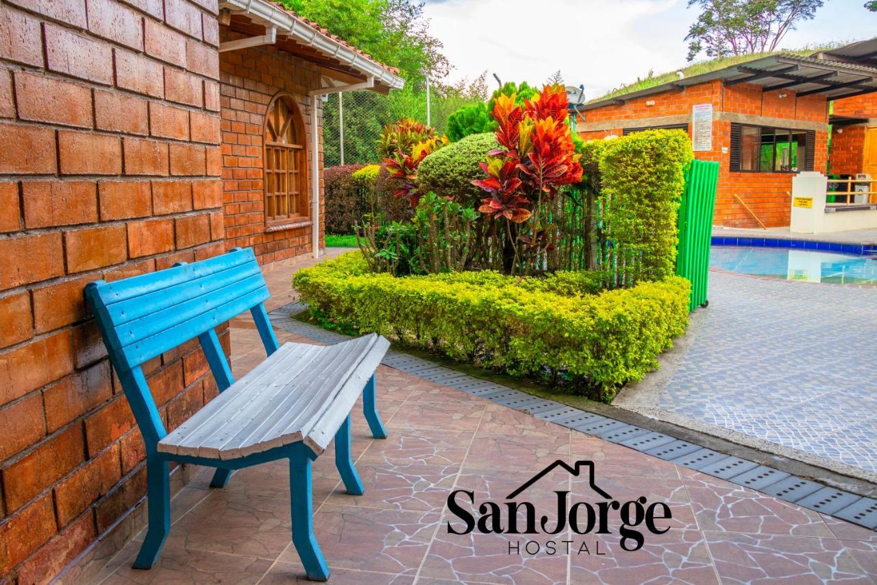 Hostal San Jorge Cerritos ภายนอก รูปภาพ