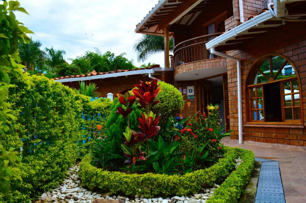 Hostal San Jorge Cerritos ภายนอก รูปภาพ